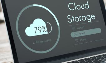 cloud storage: laptop