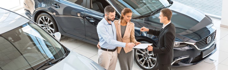 New cars: Car dealership