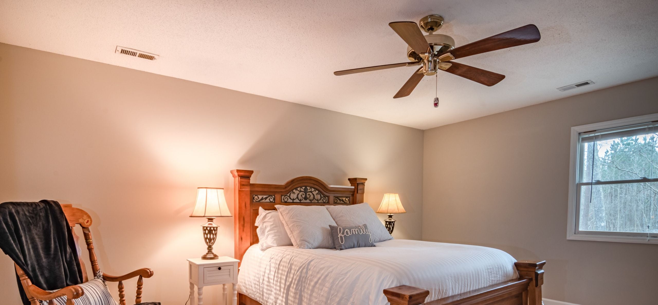 ceiling fans bedroom with ceiling fan